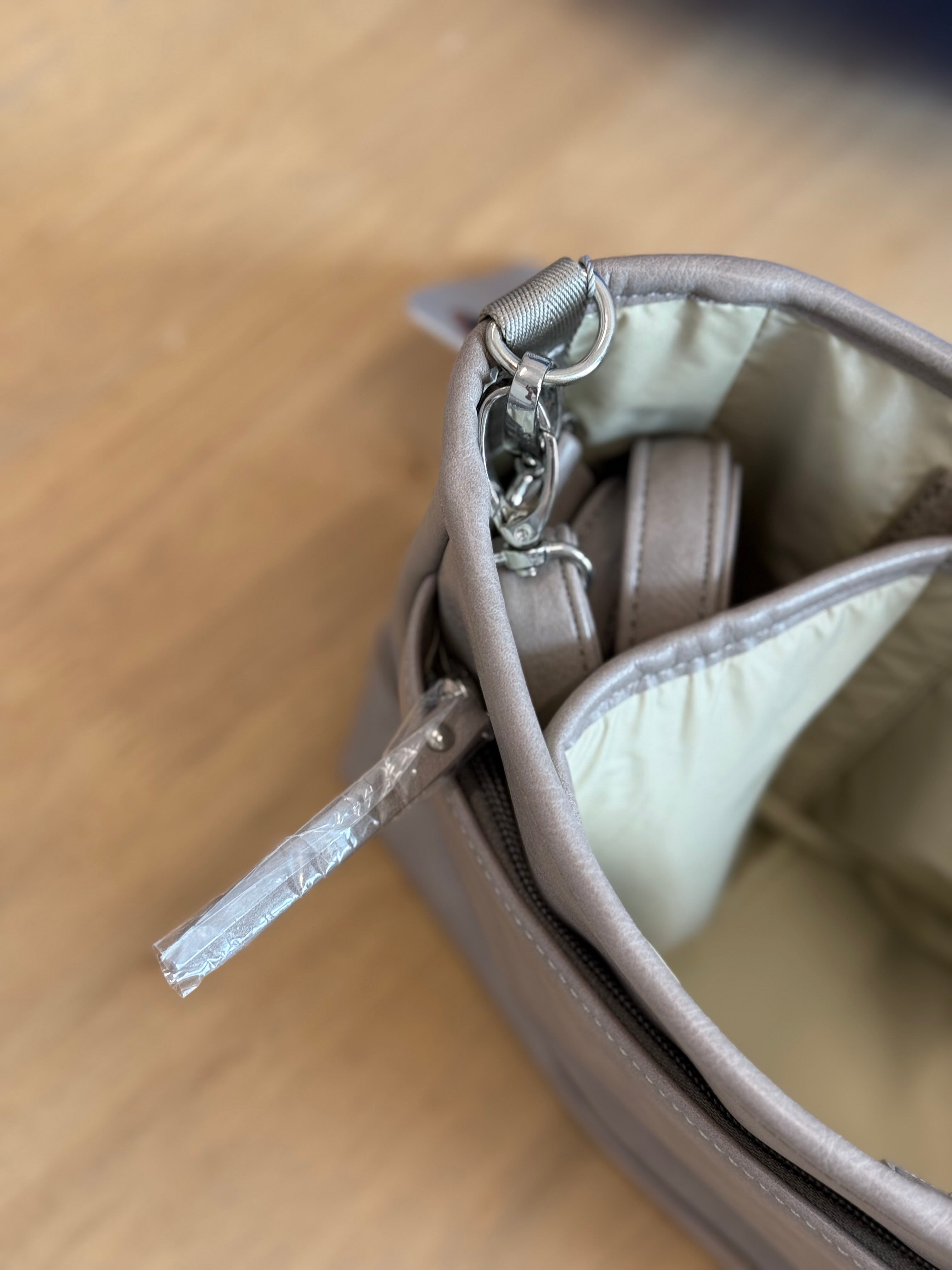 A09 Signature Stroller Organiser in Taupe