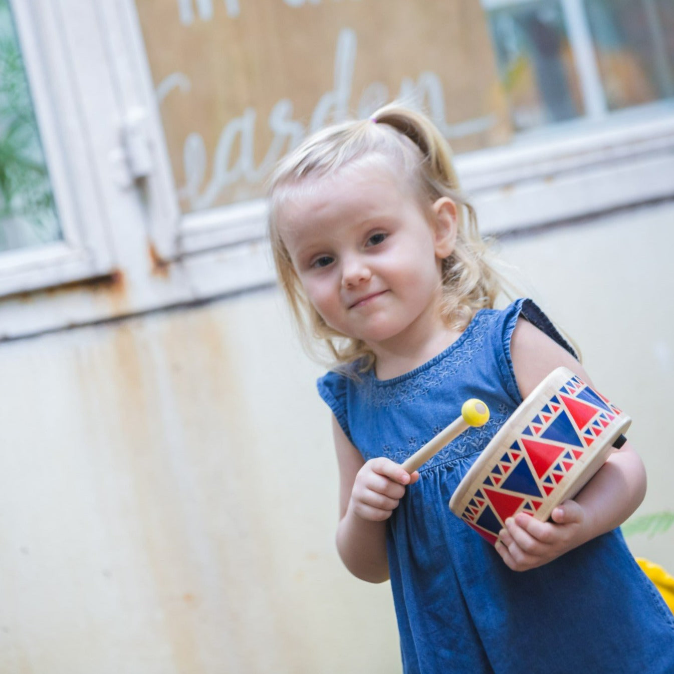 The Solid Drum is made from natural rubberwood and stained with non-toxic water-based pigments. Free from harmful chemicals and sharp edges the toy is safe for all little ones.