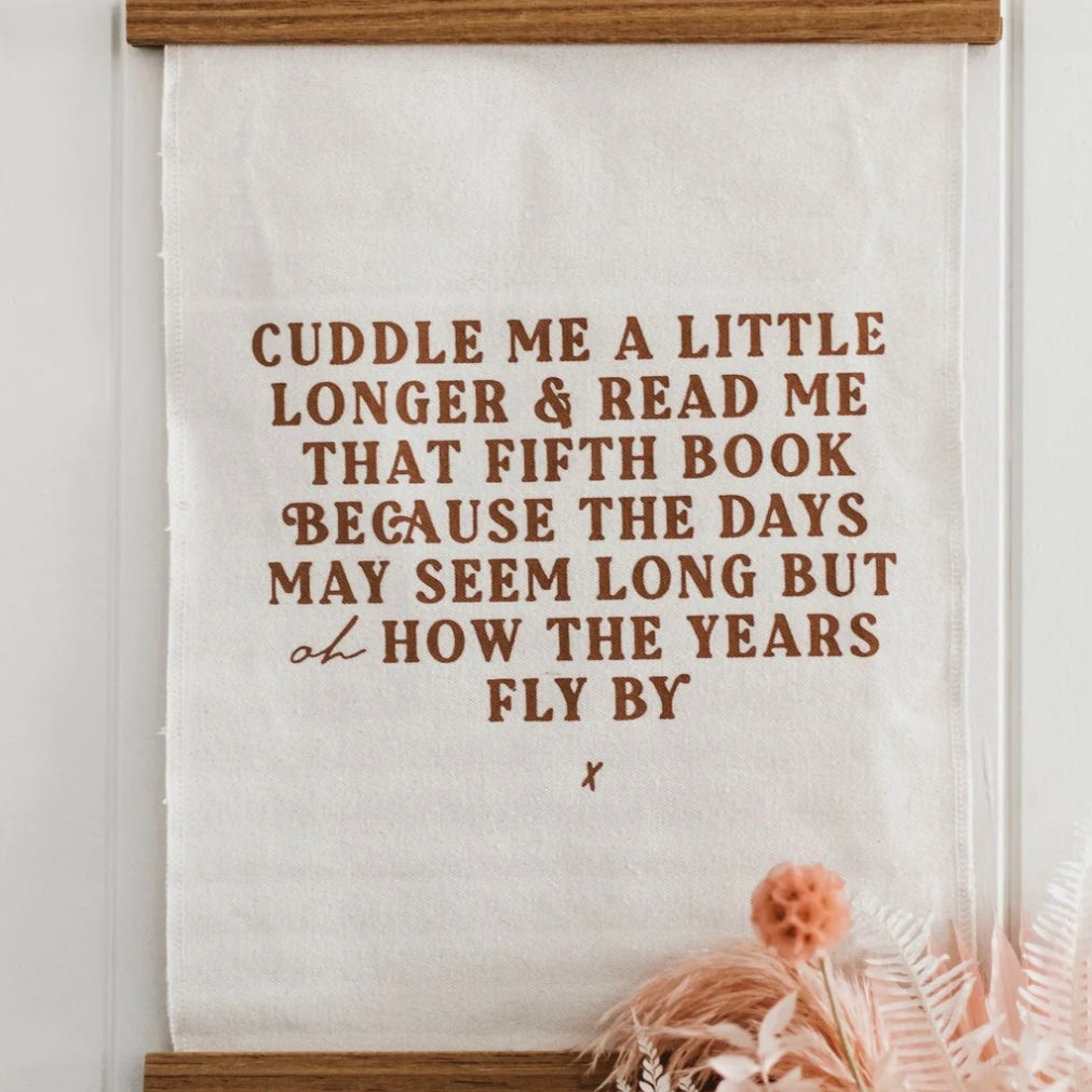 A16 Cuddle Me Wall Hanging
