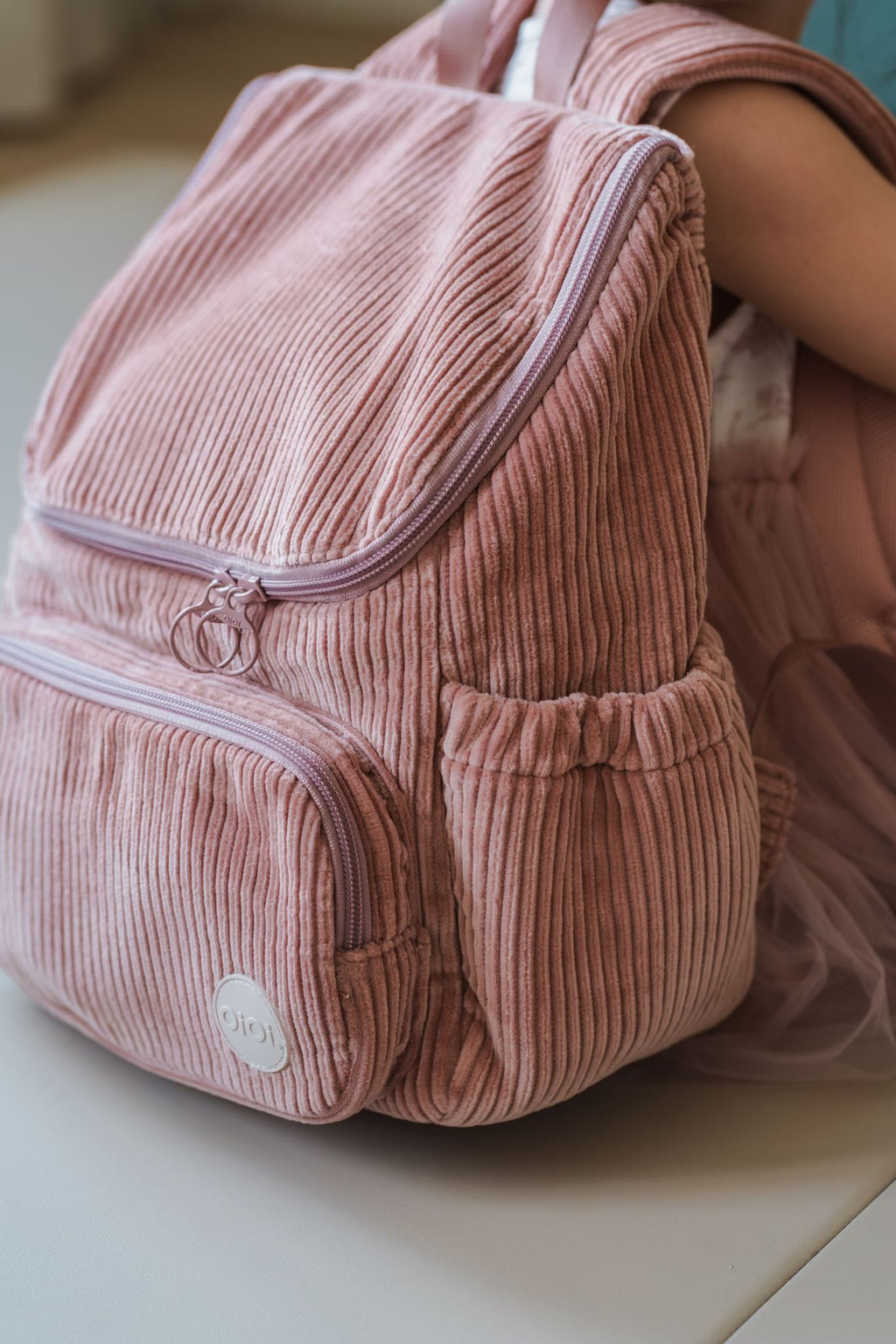 Signature Kids Backpack - Rose Pink Corduroy OiOi