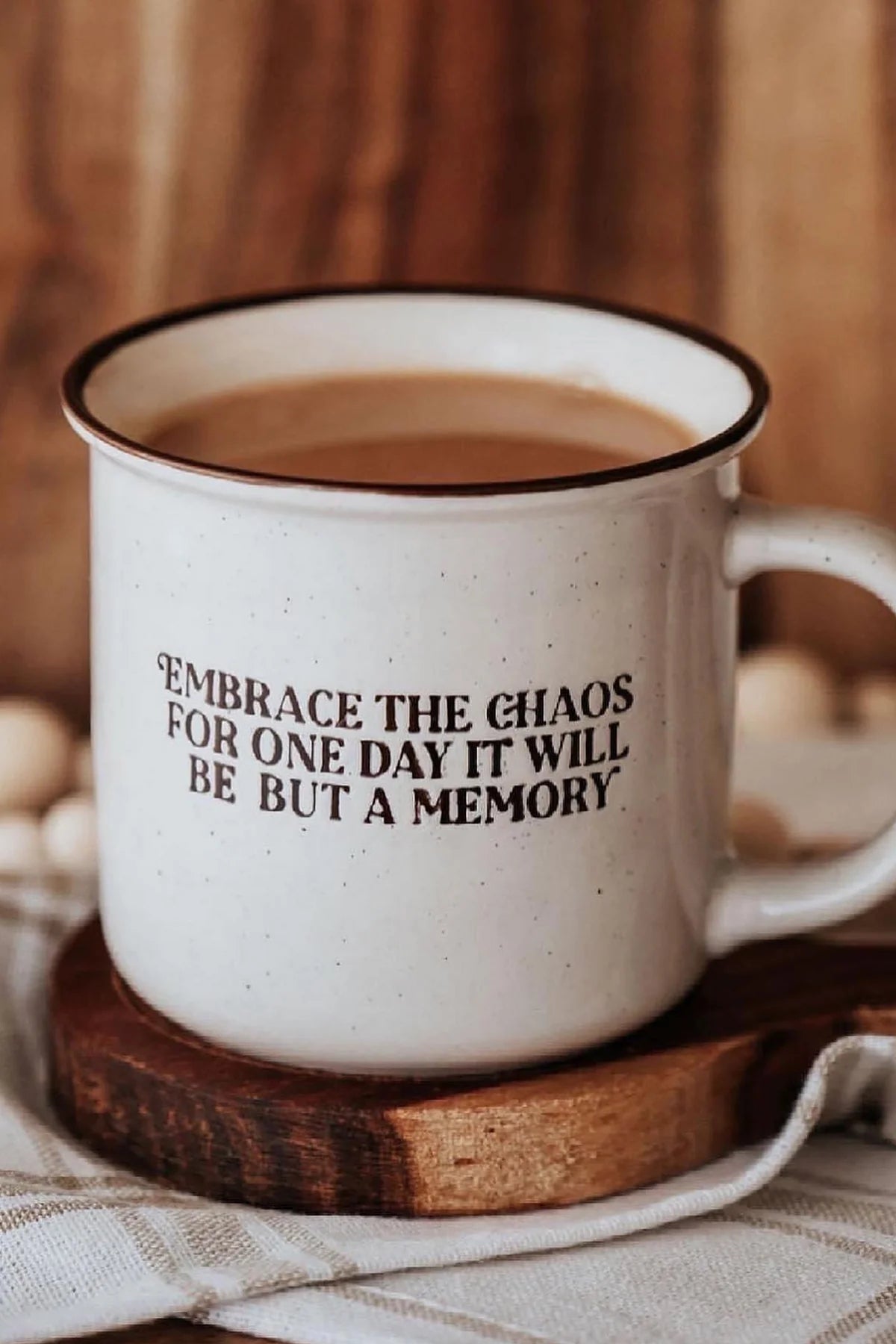 A15 EMBRACE THE CHAOS Speckle Mug