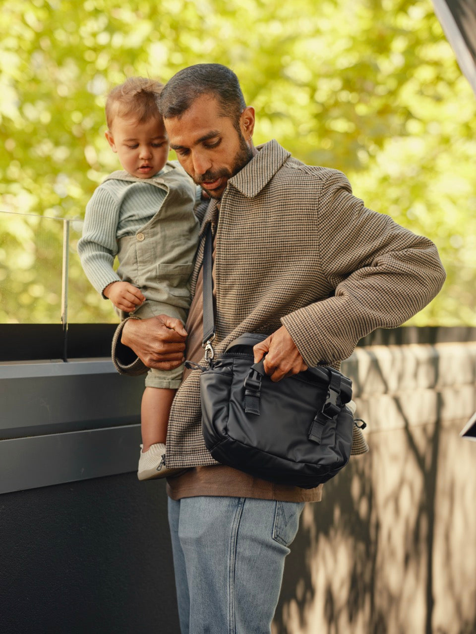 Traveller Stroller and Pram Organiser/Caddy - Black Weatherproof