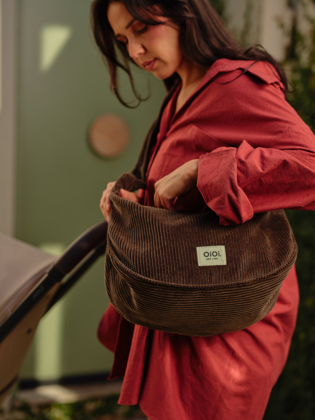 Luna Crossbody - Chocolate Brown Corduroy OiOi