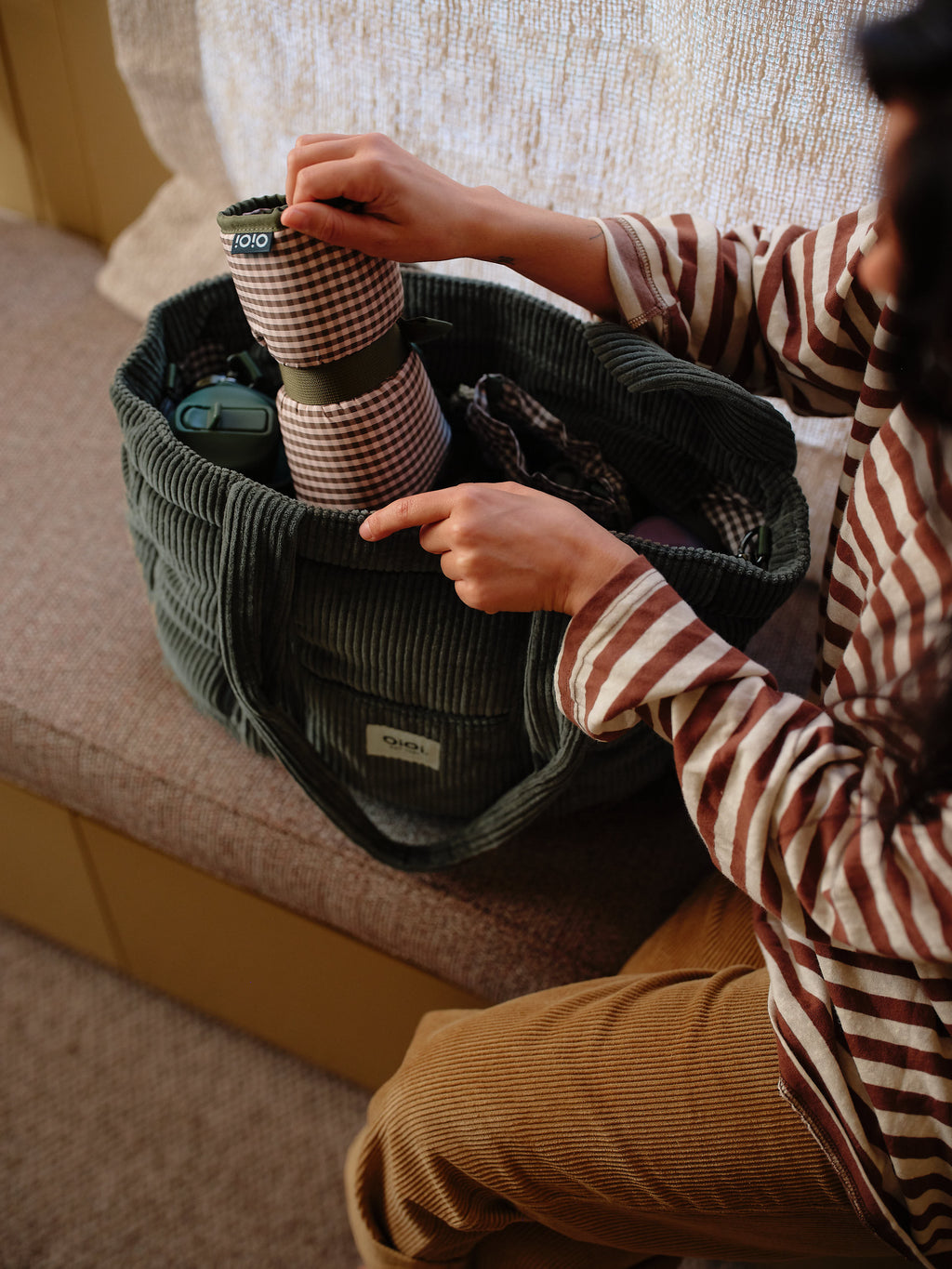 Everyday Tote - Moss Green Corduroy OiOi