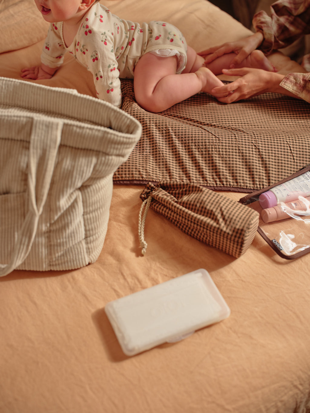 Everyday Tote - Cream Corduroy OiOi