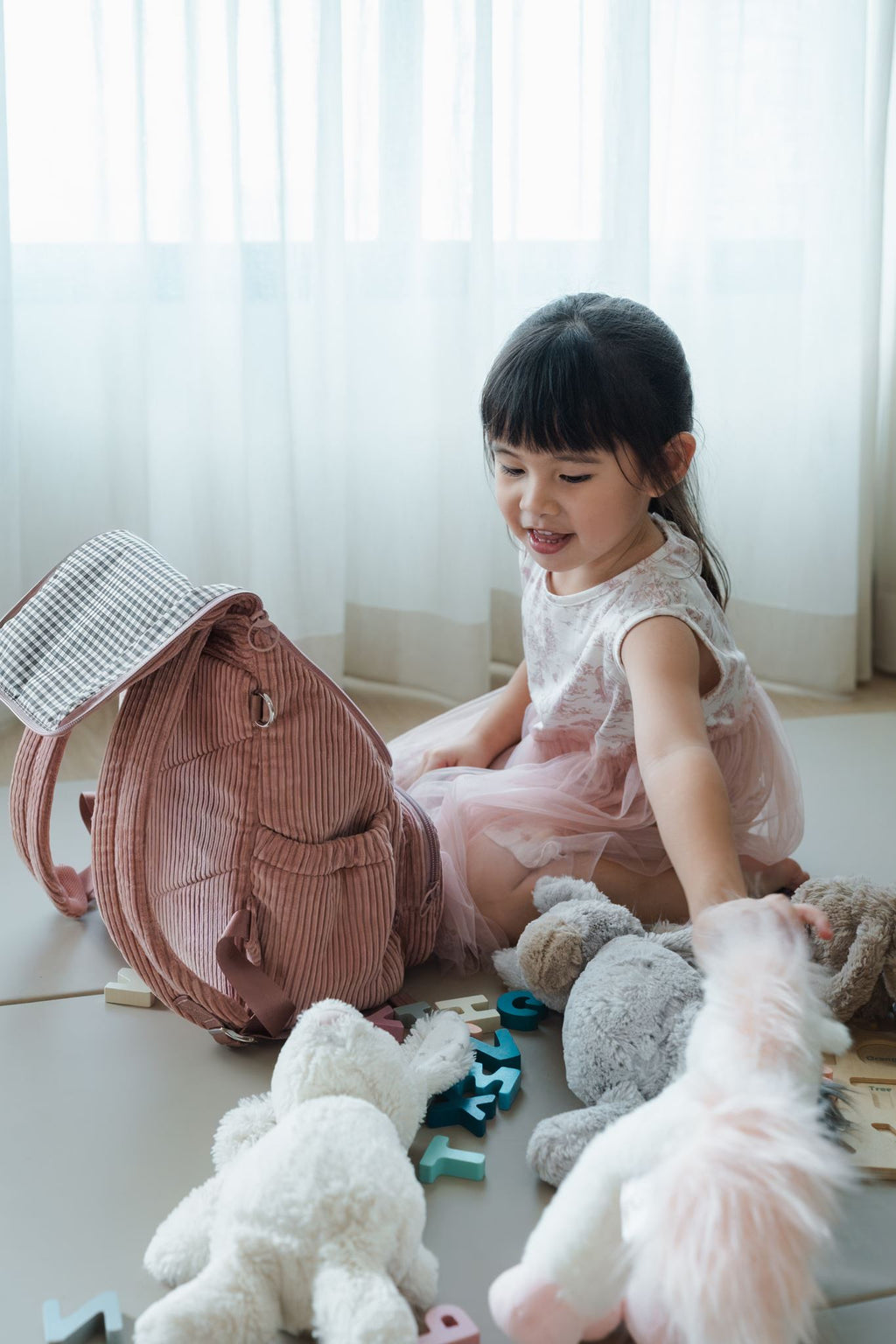 Signature Kids Backpack - Rose Pink Corduroy OiOi
