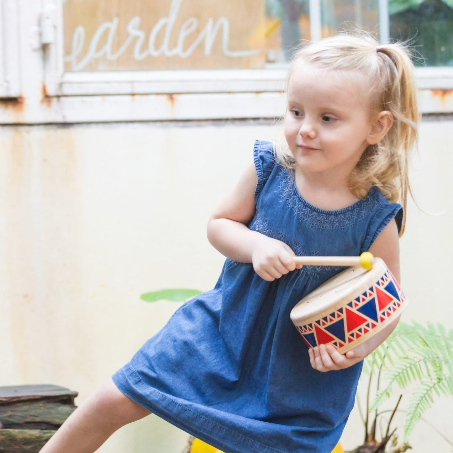 The Solid Drum is made from natural rubberwood and stained with non-toxic water-based pigments. Free from harmful chemicals and sharp edges the toy is safe for all little ones.